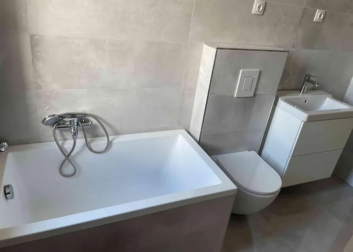 Twin Garden Занка